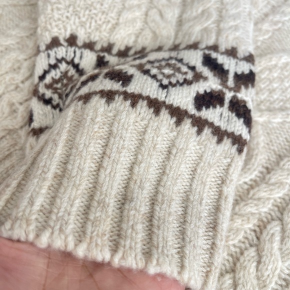 Polo Ralph Lauren 100% Wool cable knit pattern thick crewneck sweaters - Picture 4 of 9